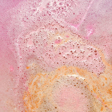 Load image into Gallery viewer, Christmas Bath Bomb Set - Bathing Tapir