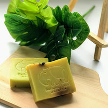 Load image into Gallery viewer, Green Tea Essential Oil Soap - Bathing Tapir