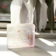 Load image into Gallery viewer, Mangosteen Sea Cucumber Soap - Bathing Tapir