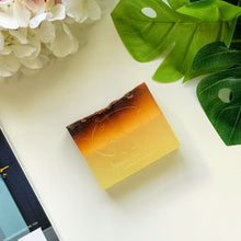 Load image into Gallery viewer, Pomelo Citron Essential Oil Soap - Bathing Tapir