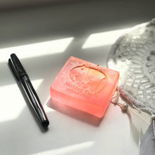 画像をギャラリービューアに読み込む, Rose Essential Oil Soap - Bathing Tapir
