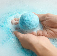Load image into Gallery viewer, Citrus Ocean Bath Bomb - Bathing Tapir
