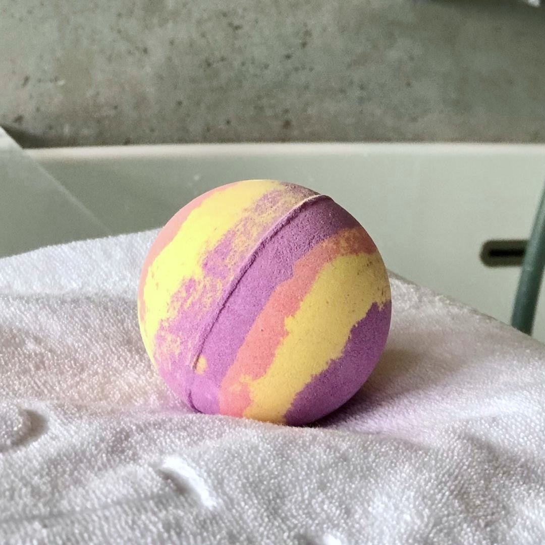 Marshmallow Bath Bomb