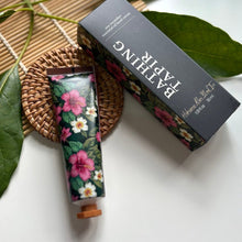 Load image into Gallery viewer, Hibiscus Rose Black Tea Sea Cucumber Essential Oil Hand Cream (Non - Vegan) - Bathing Tapir
