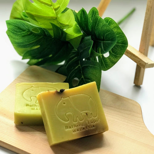 Green Tea Essential Oil Soap - Bathing Tapir